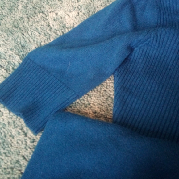 Girl's Sweater Dress - L - Picture 5 of 10